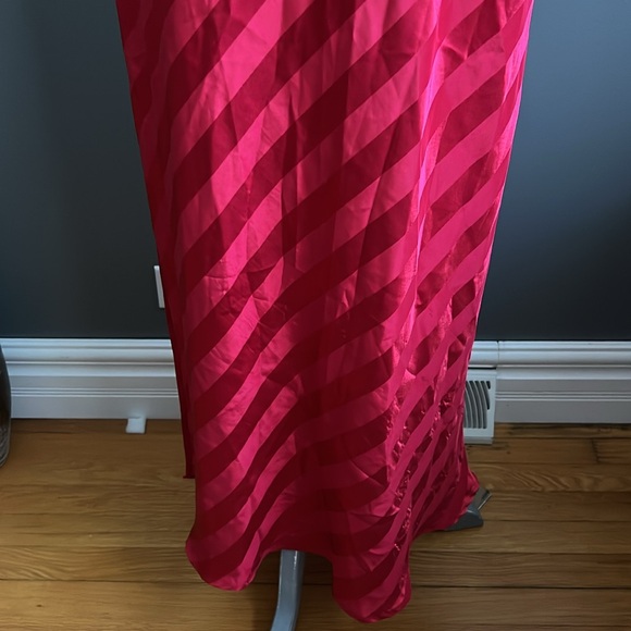 Gold Label Victoria’s Secret Satin Maxi Babydoll Dress - Picture 10 of 16